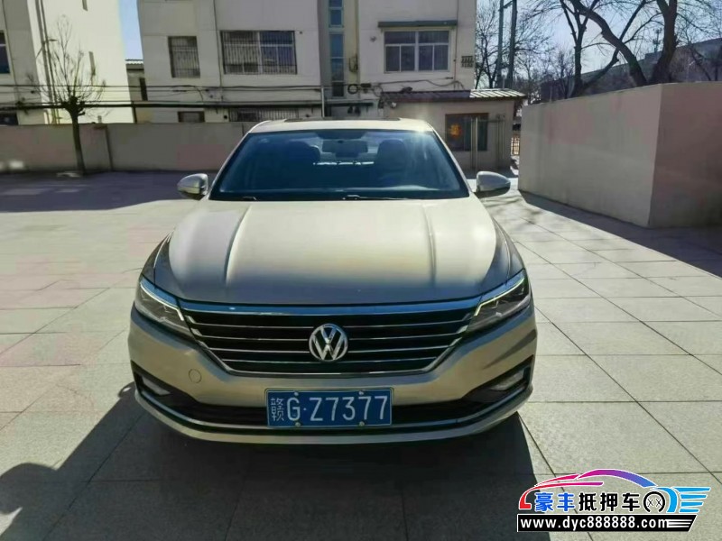 18年大众朗逸轿车抵押车出售