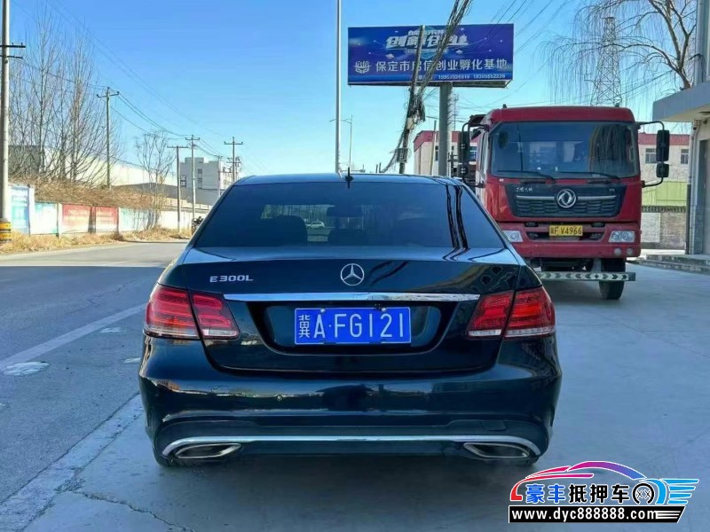 15年奔驰E轿车抵押车出售