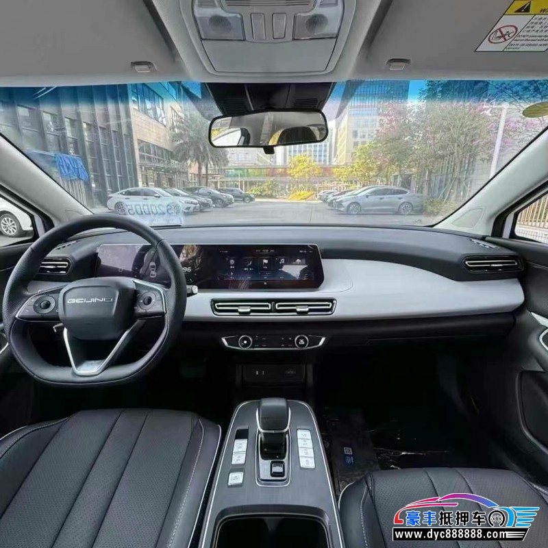 25年北汽新能源EU系列轿车抵押车出售