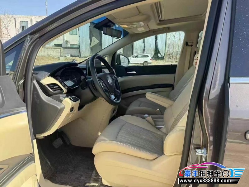 23年别克GL8MPV抵押车出售