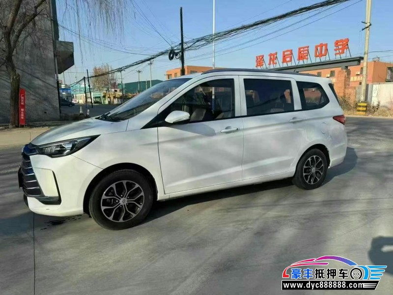 22年长安欧尚欧力威EV轿车抵押车出售