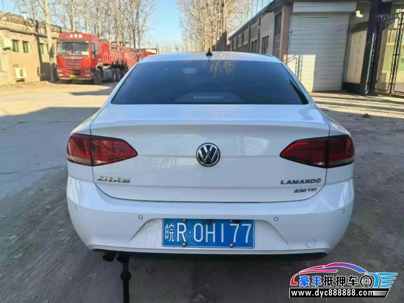 18年大众凌渡轿车抵押车出售