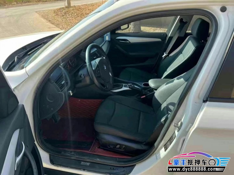 14年宝马X1轿车抵押车出售