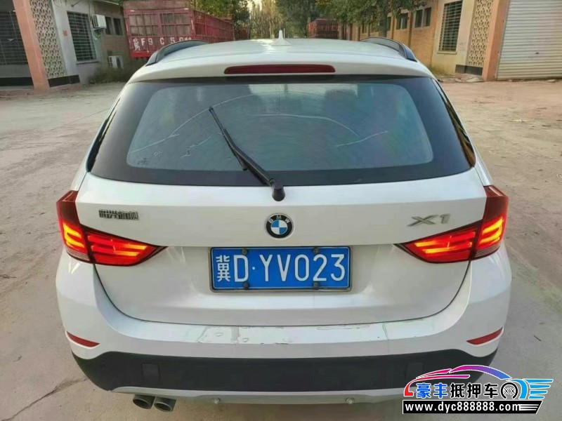 15年宝马X1轿车抵押车出售