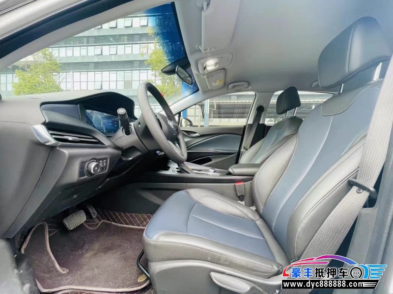 24年别克微蓝轿车抵押车出售