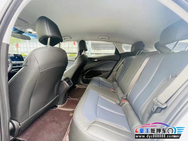 24年别克微蓝轿车抵押车出售