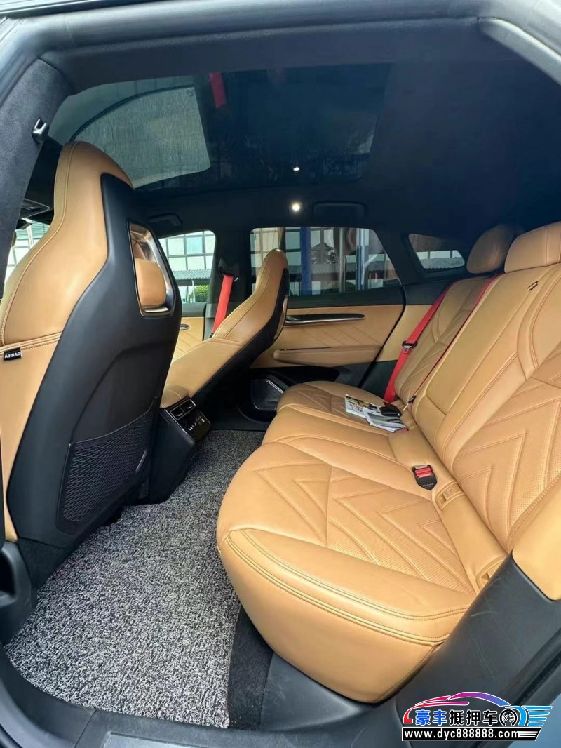 22年极氪001轿车抵押车出售