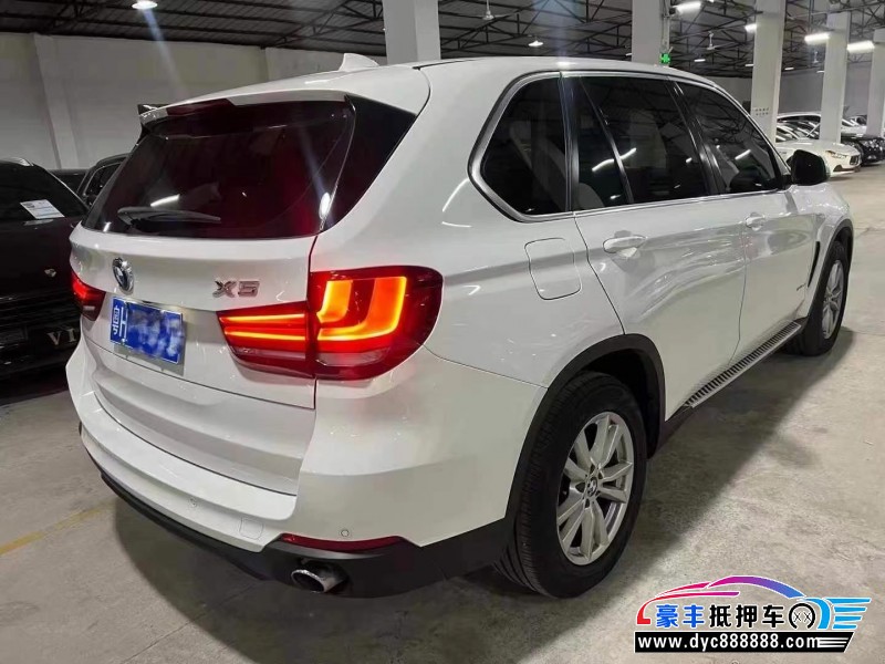 16年宝马X5轿车抵押车出售