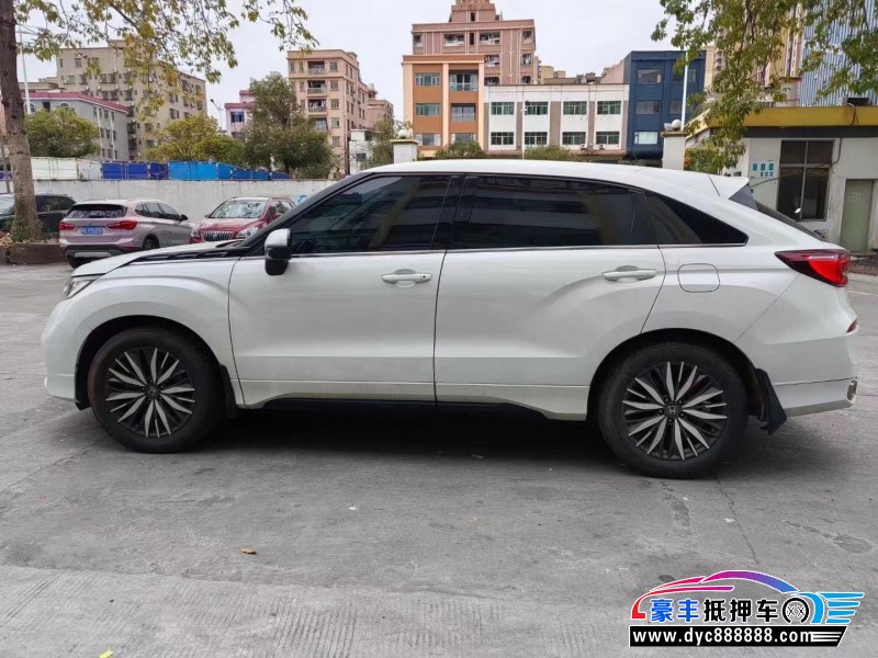 20年本田冠道轿车抵押车出售