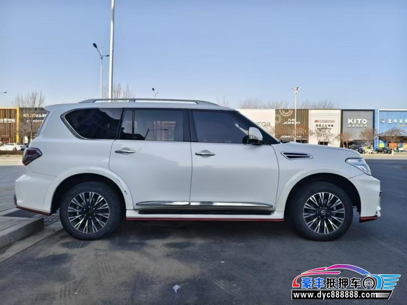 17年日产途乐轿车抵押车出售