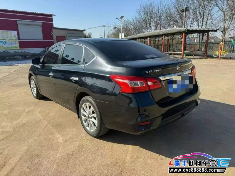 17年日产轩逸轿车抵押车出售