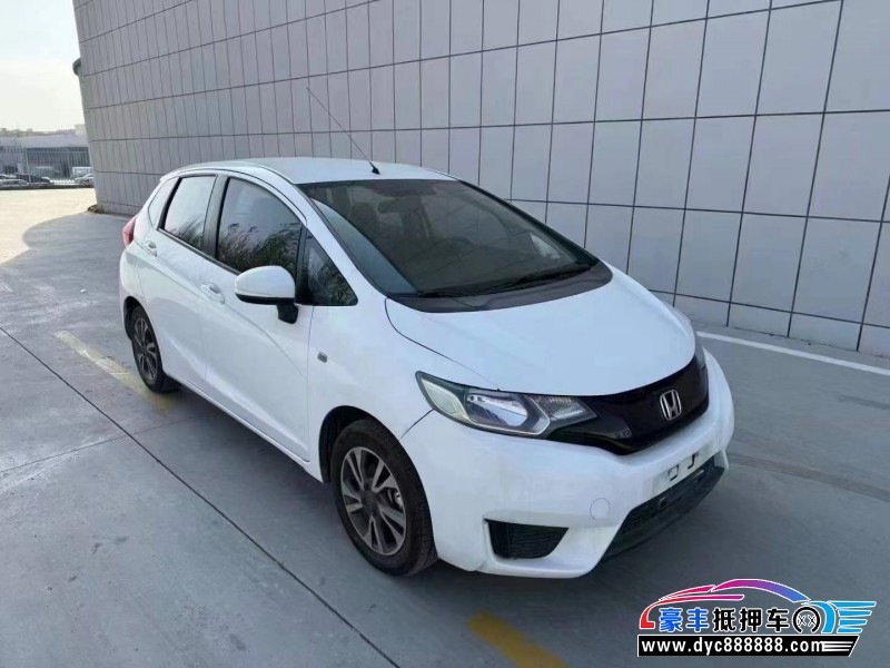 16年本田飞度轿车抵押车出售