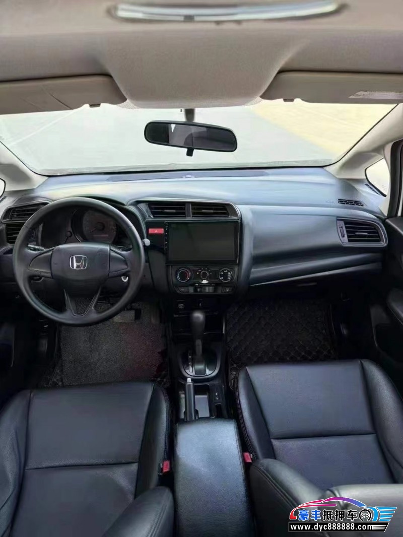 16年本田飞度轿车抵押车出售