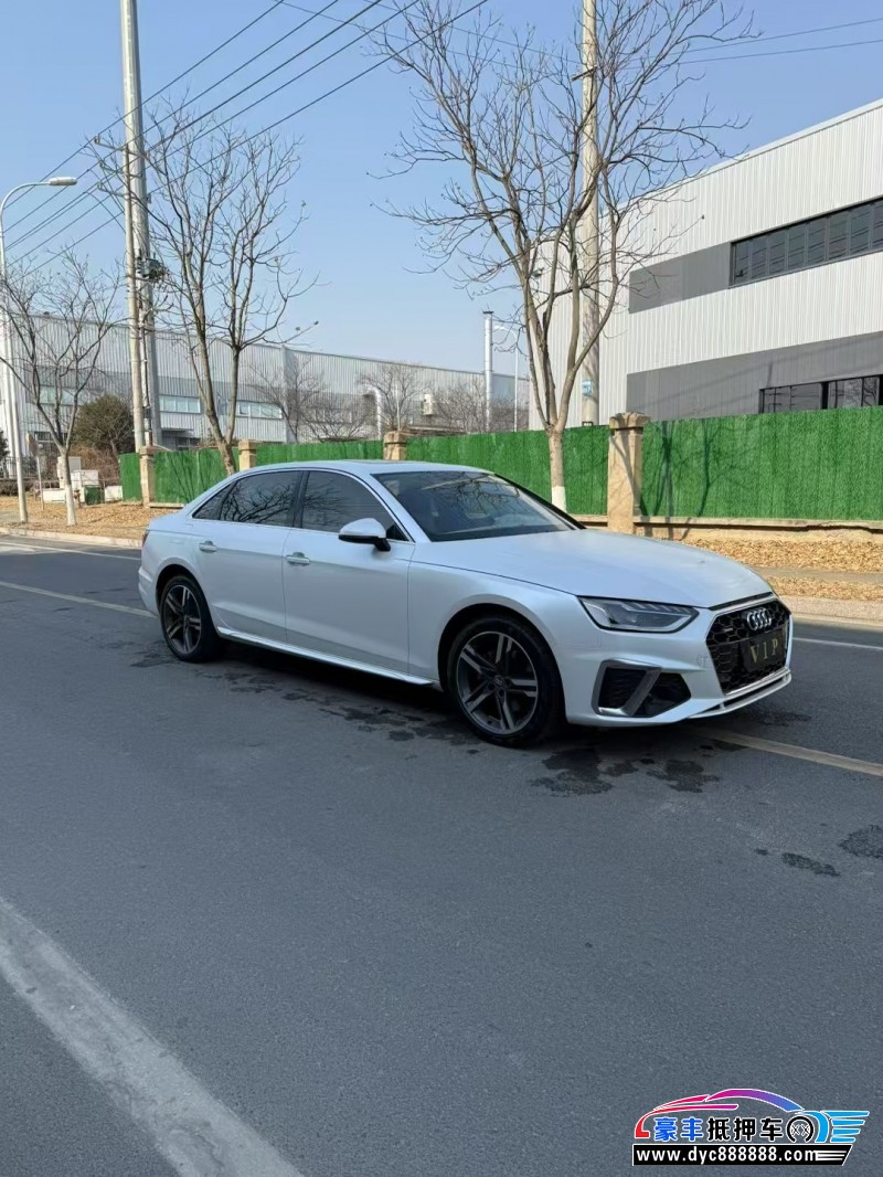 22年奥迪A4L轿车抵押车出售