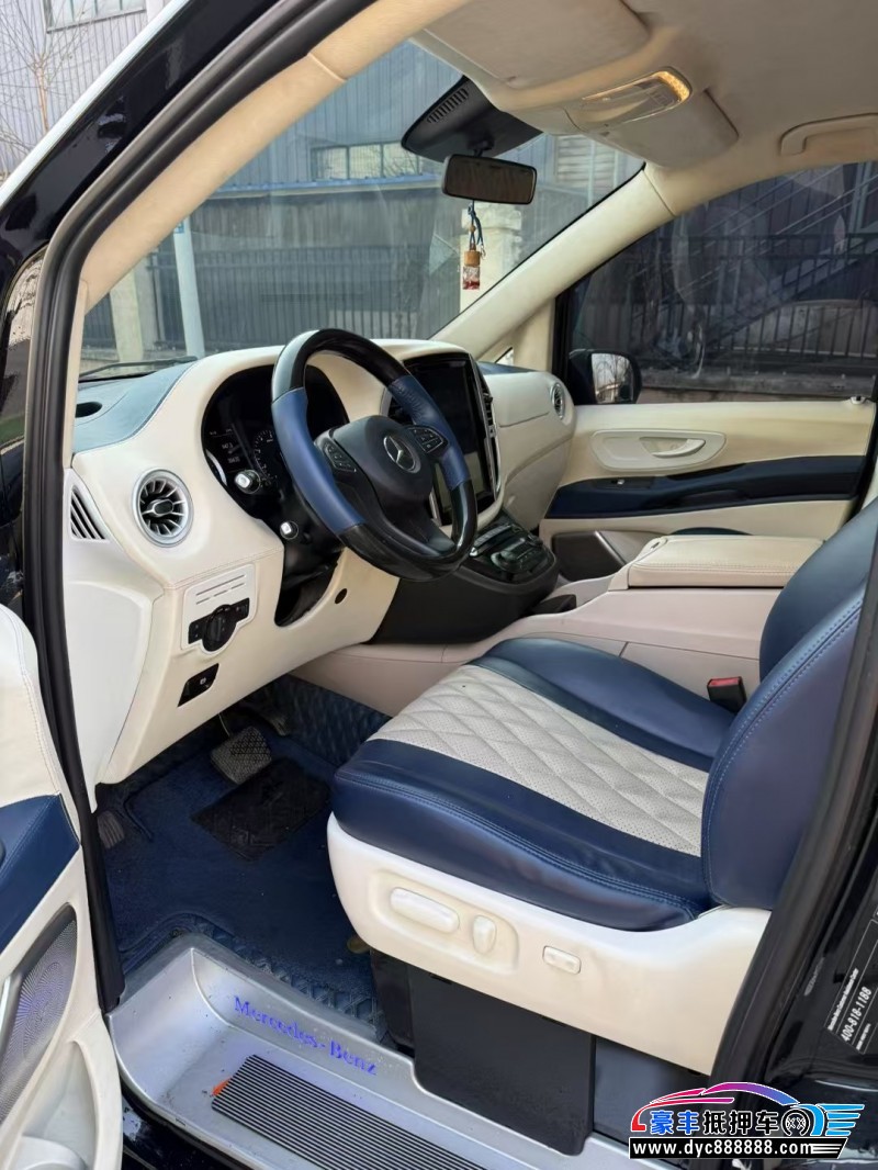 21年奔驰威霆MPV抵押车出售