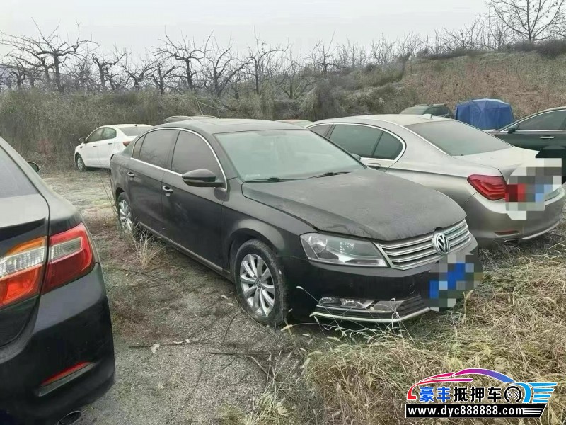 13年大众迈腾轿车抵押车出售