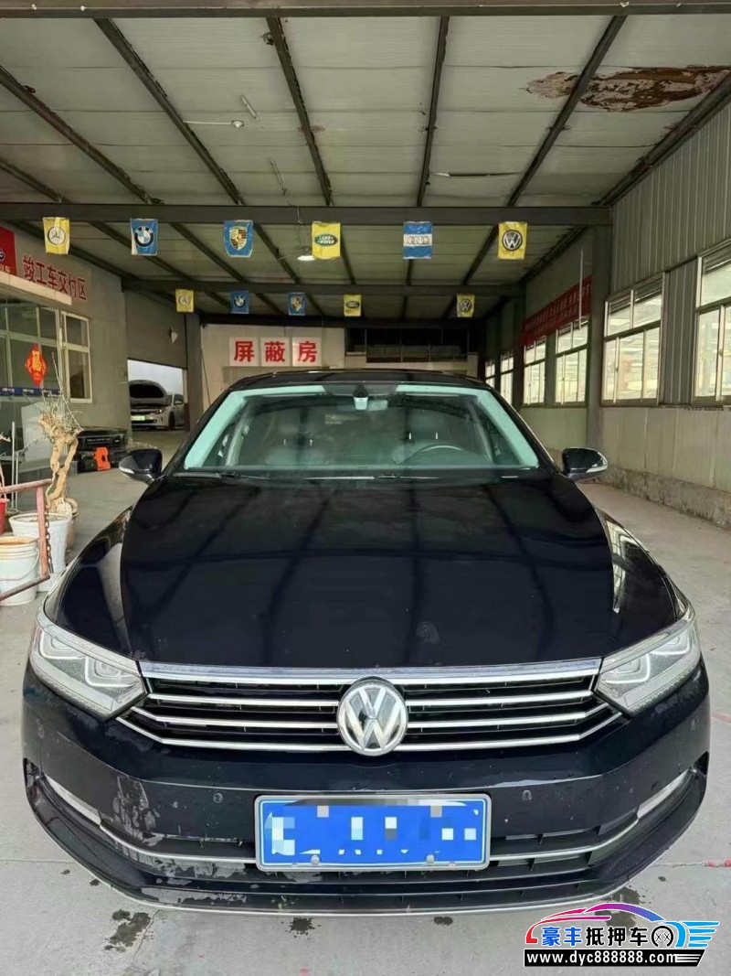 18年大众迈腾轿车抵押车出售