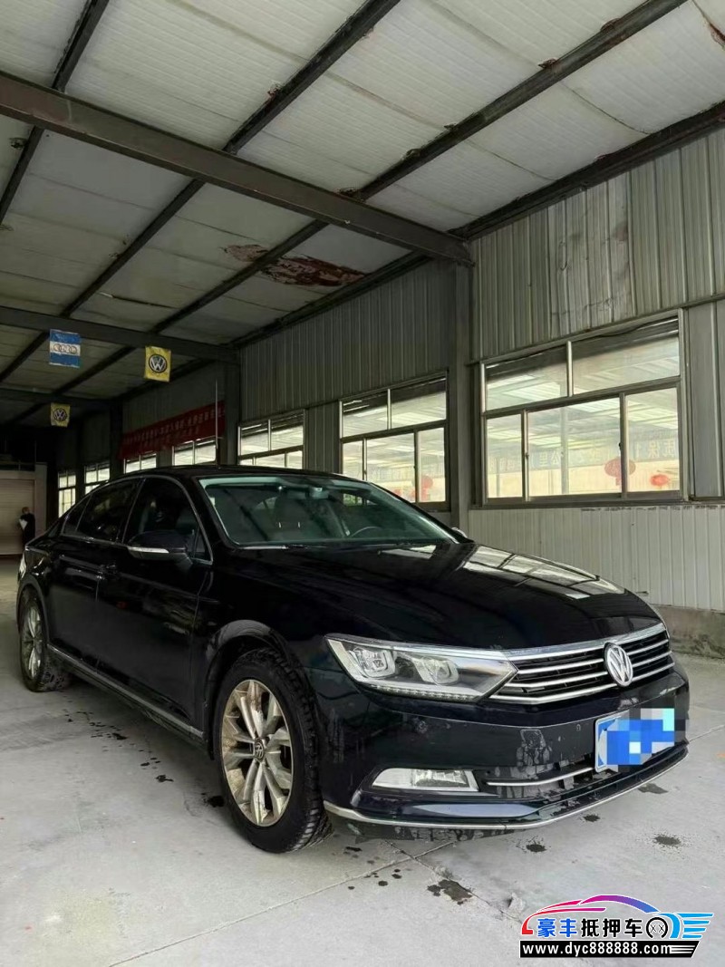 18年大众迈腾轿车抵押车出售