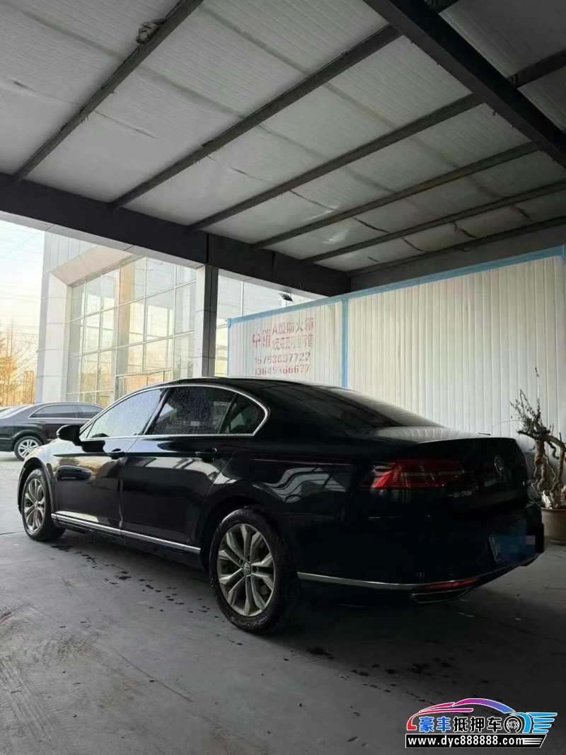 18年大众迈腾轿车抵押车出售