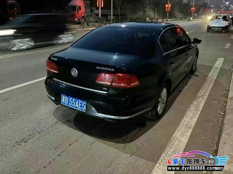 16年大众迈腾轿车抵押车出售