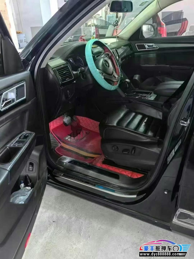 18年大众途昂轿车抵押车出售