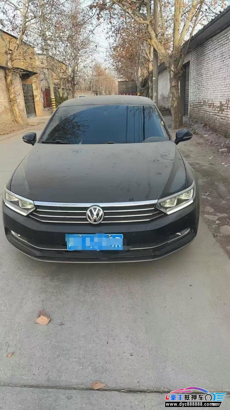 17年大众迈腾轿车抵押车出售