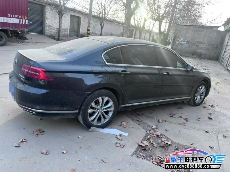 17年大众迈腾轿车抵押车出售