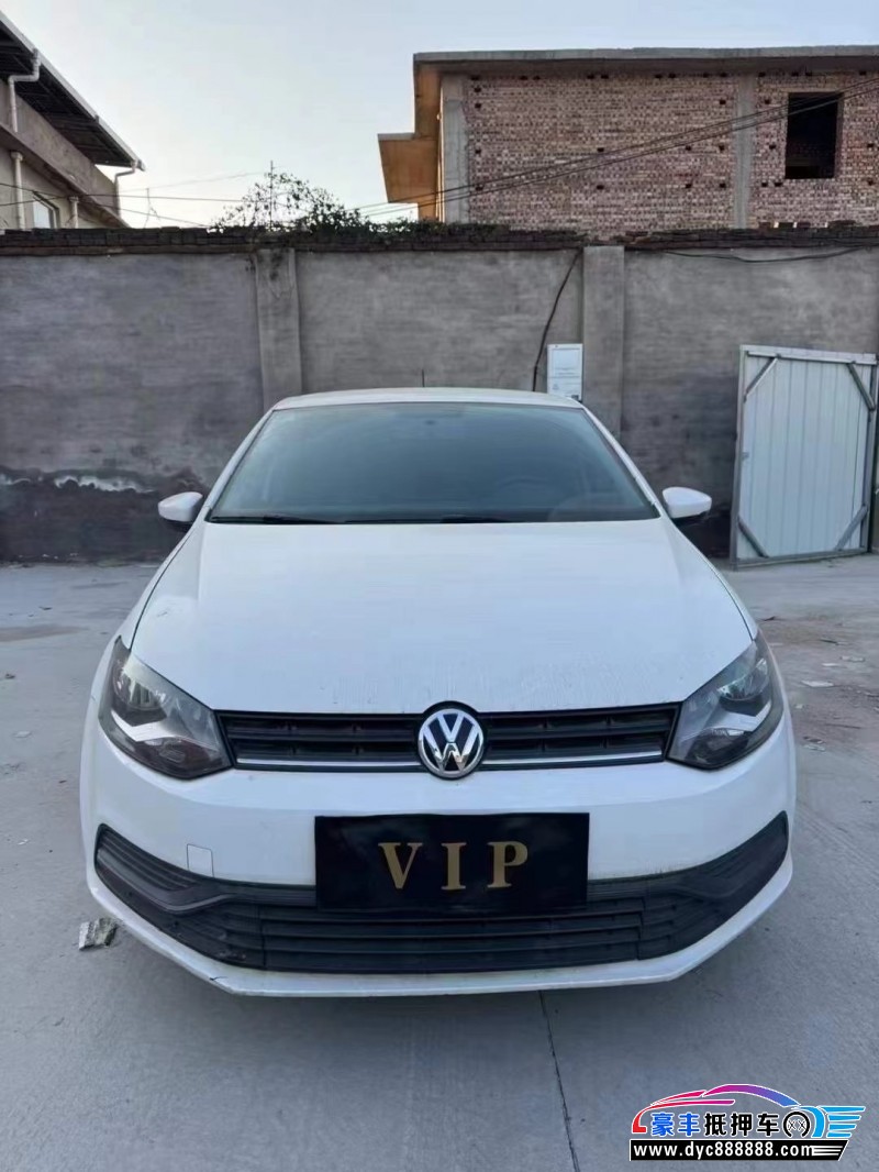 15年大众polo轿车抵押车出售