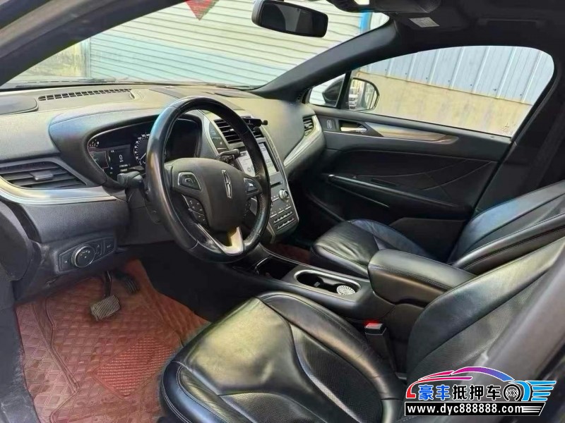 18年林肯MKC轿车抵押车出售