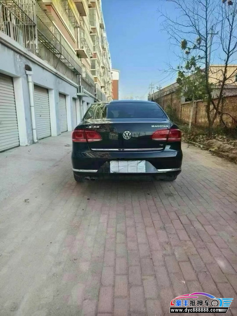 16年大众迈腾轿车抵押车出售