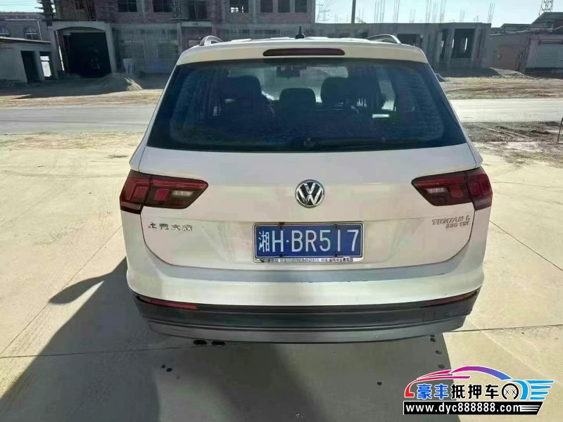 18年大众途观轿车抵押车出售