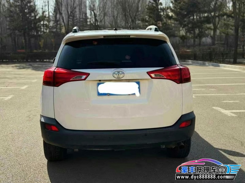 14年丰田RAV4轿车抵押车出售