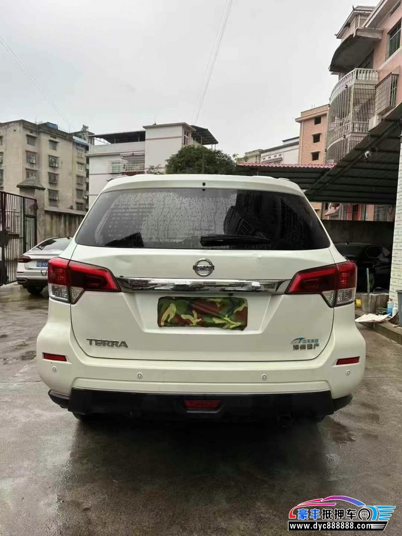 18年日产途达轿车抵押车出售