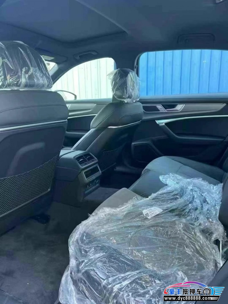 25年奥迪A6L轿车抵押车出售