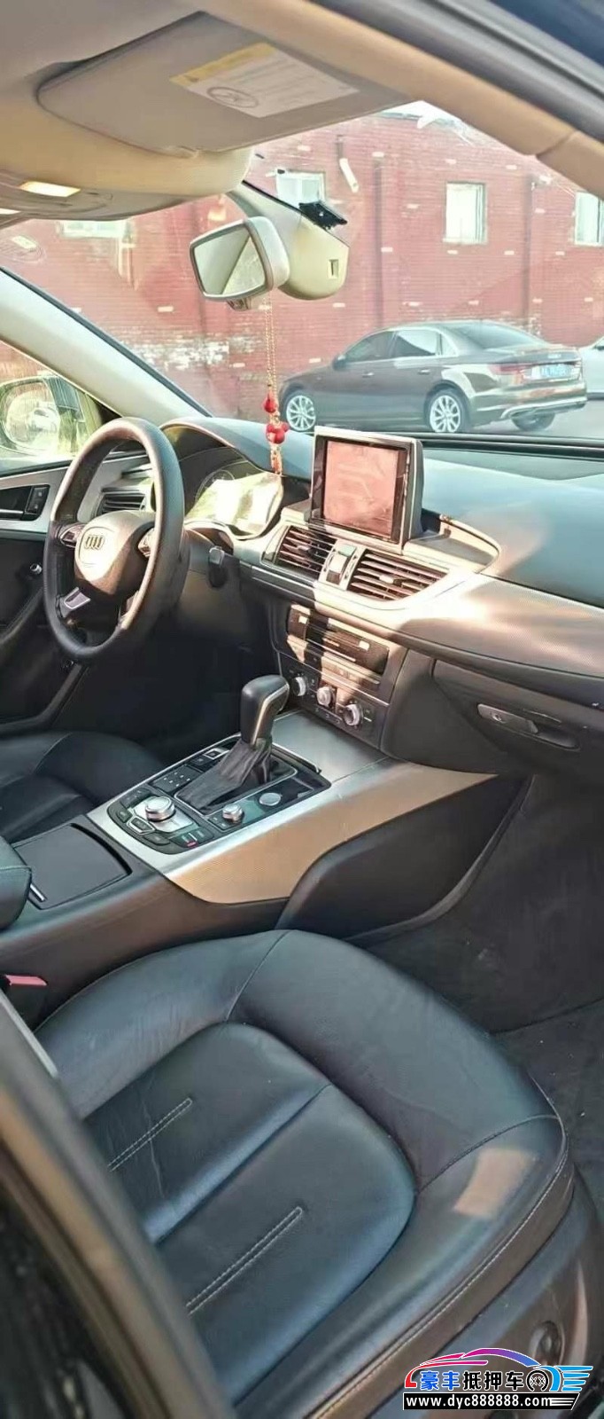 17年奥迪A6L轿车抵押车出售