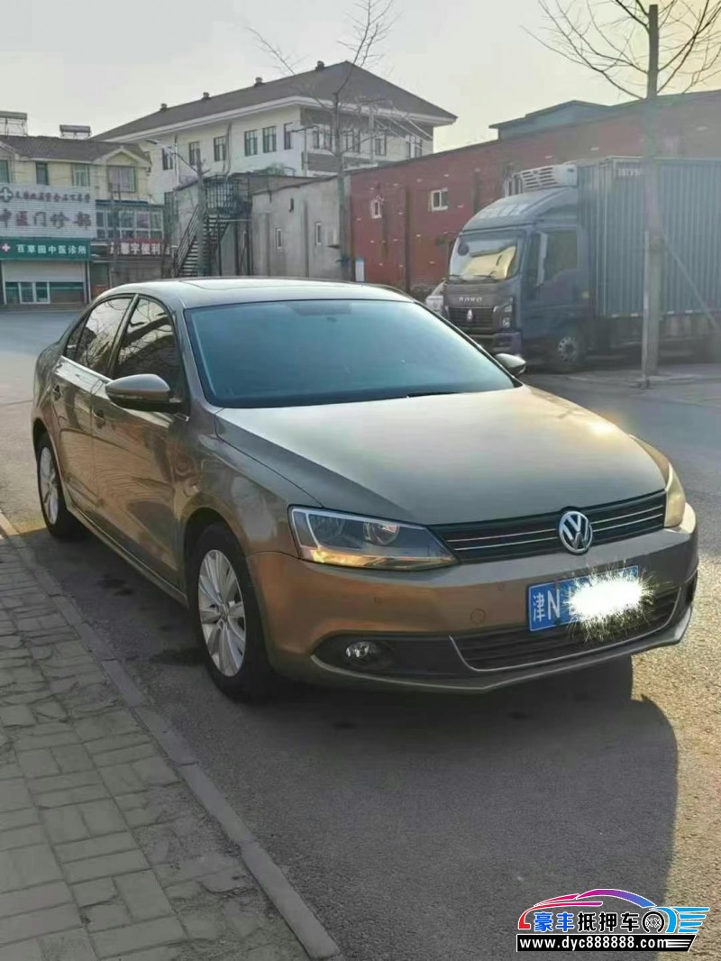 15年大众速腾轿车抵押车出售