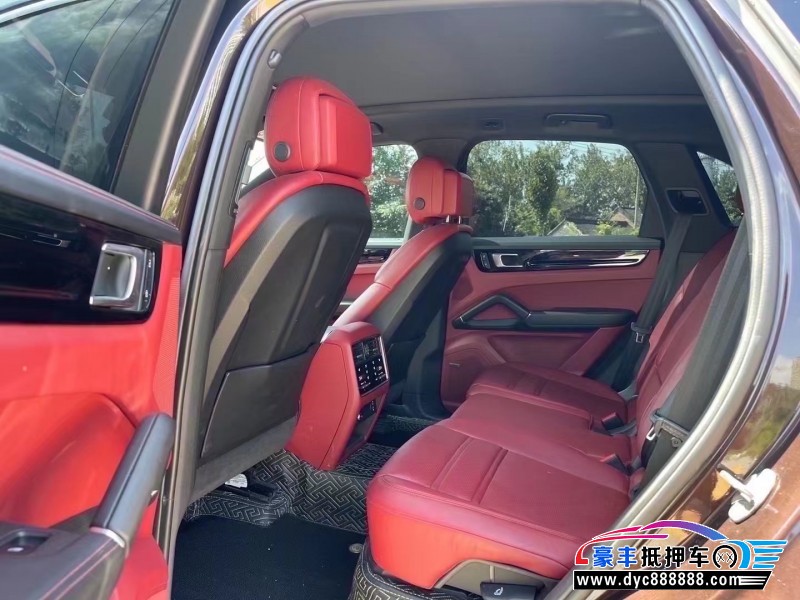 23年保时捷卡宴轿车抵押车出售