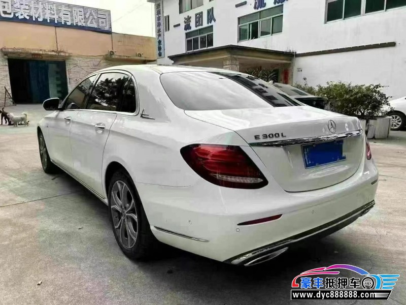 20年奔驰E轿车抵押车出售