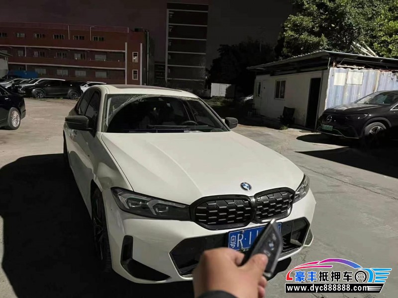 24年宝马3系轿车抵押车出售