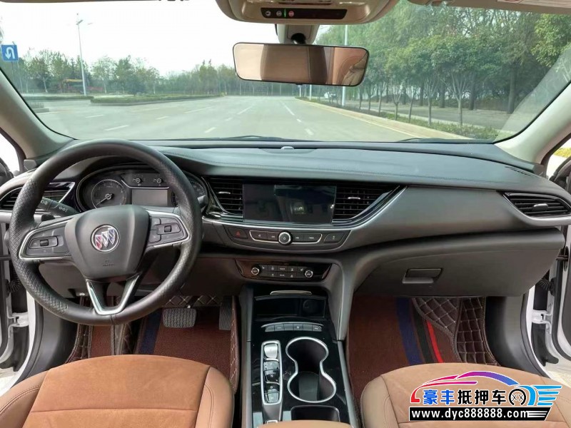 22年别克君威轿车抵押车出售