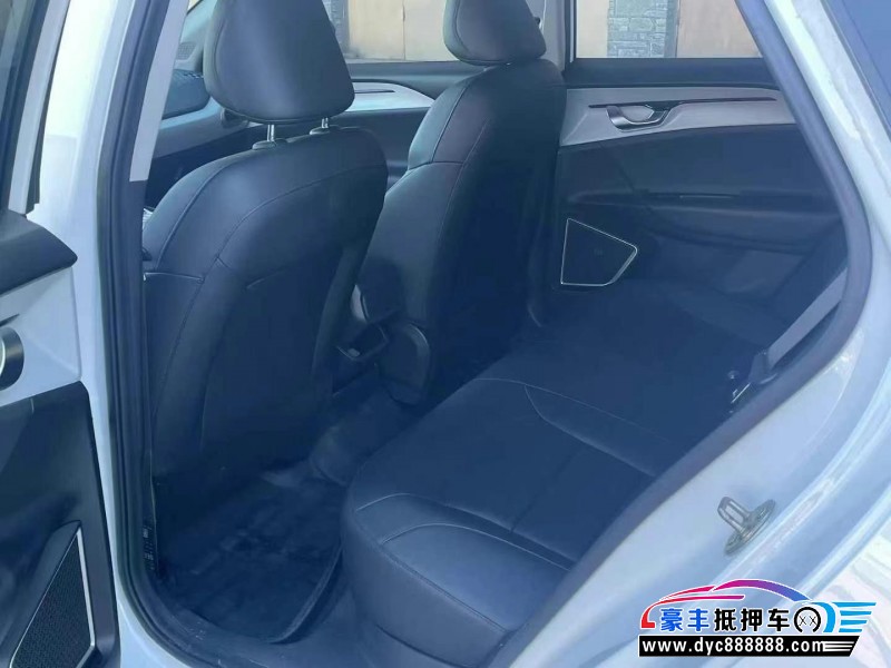 24年吉利几何轿车抵押车出售