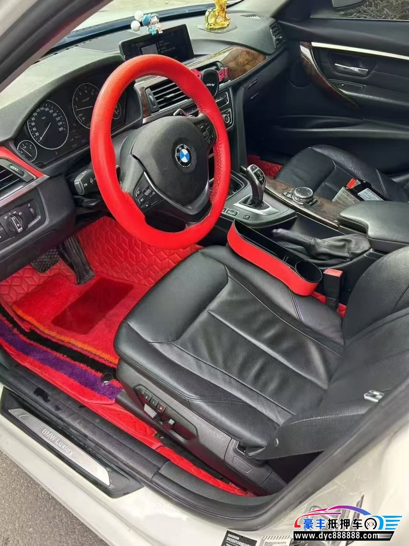 13年宝马3系轿车抵押车出售