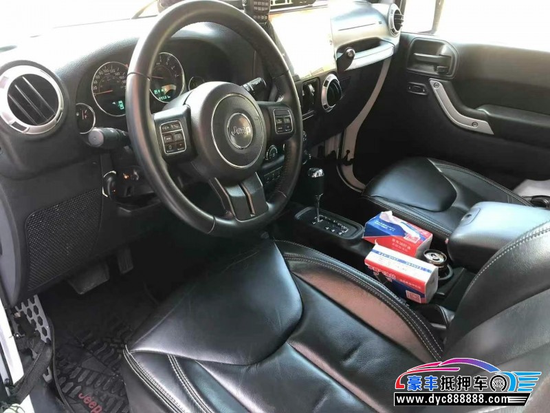 18年Jeep牧马人轿车抵押车出售