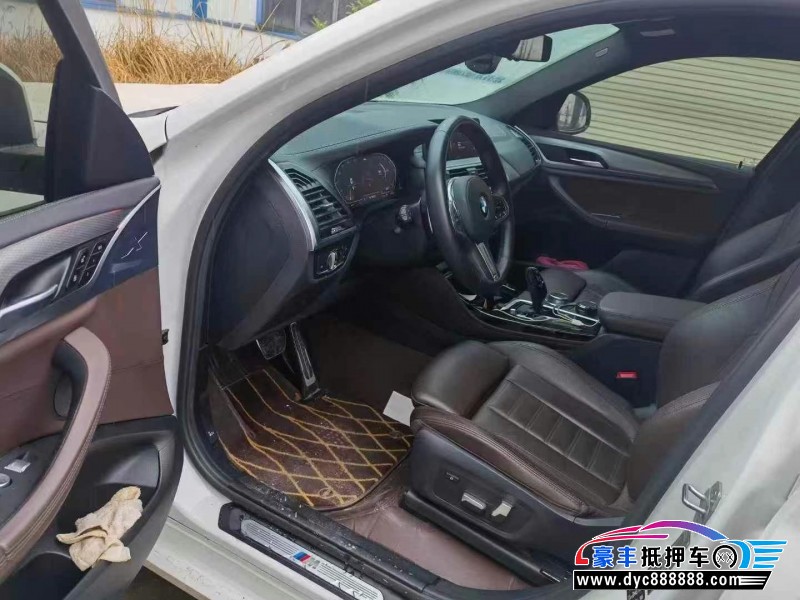 20年宝马X4轿车抵押车出售