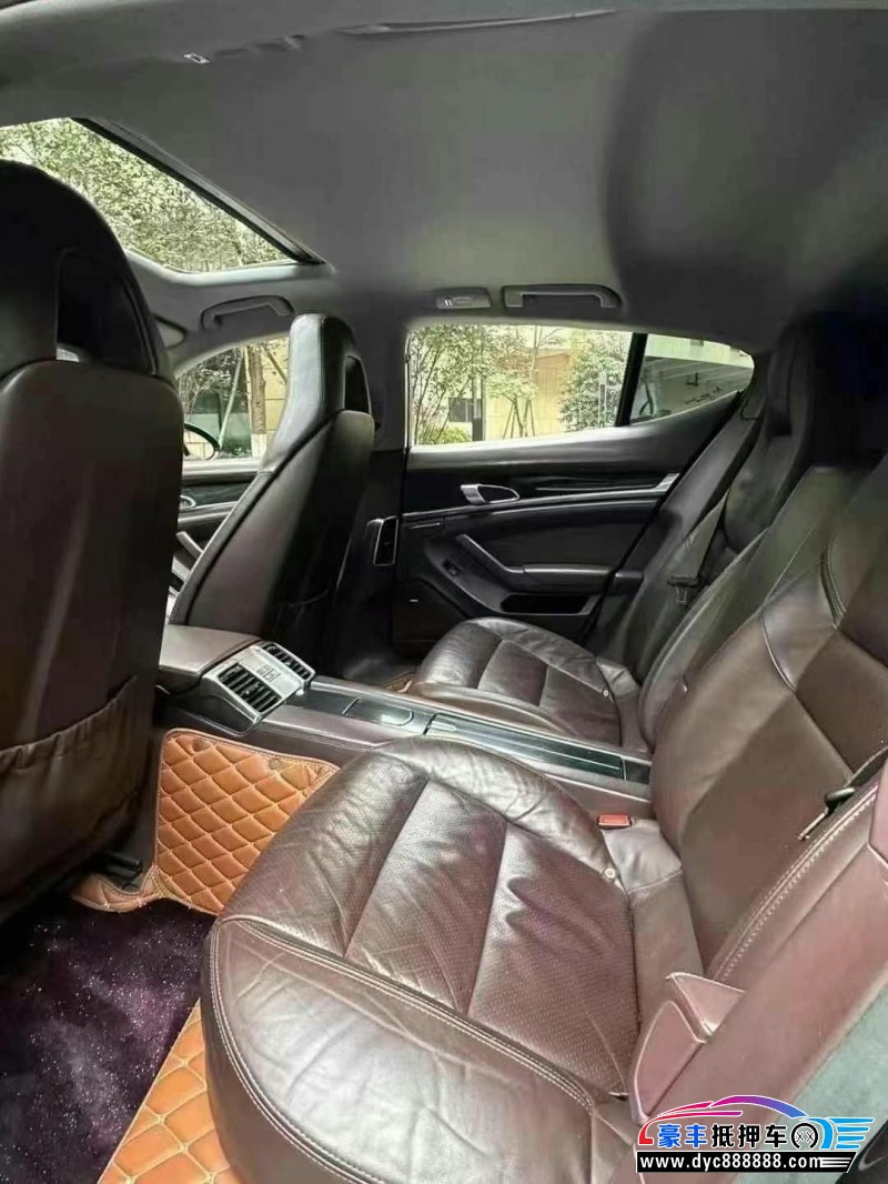 13年保时捷帕纳梅拉轿车抵押车出售