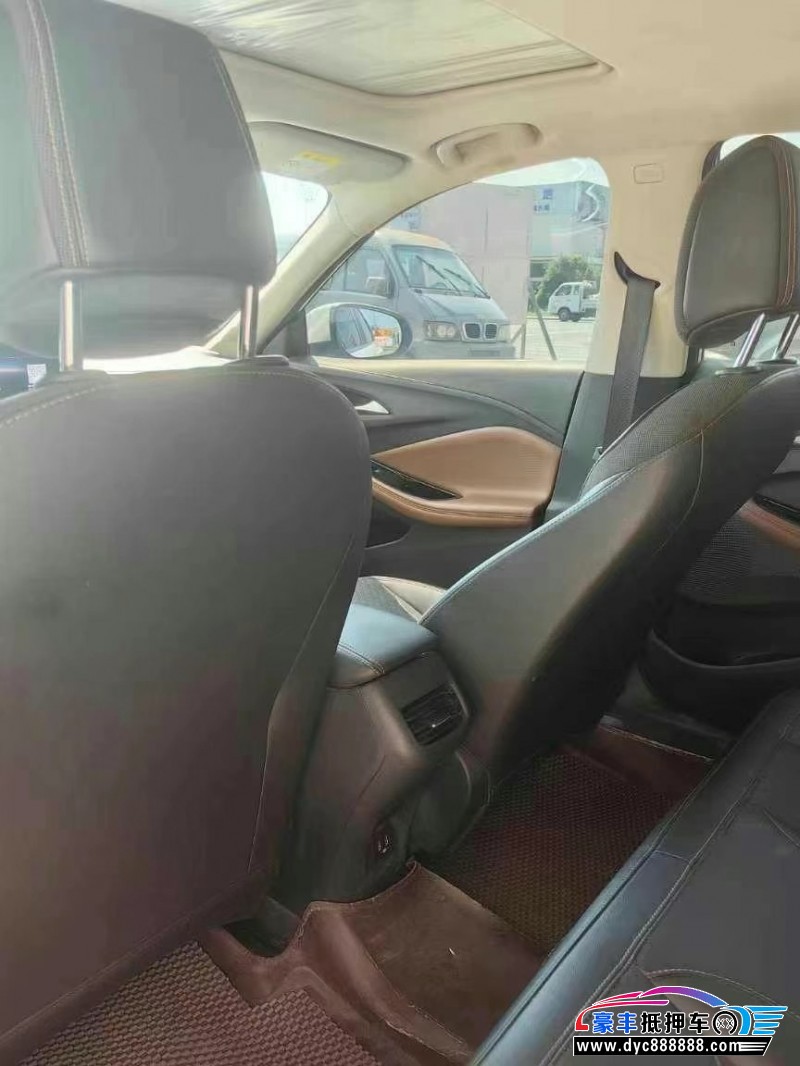 22年别克威朗轿车抵押车出售