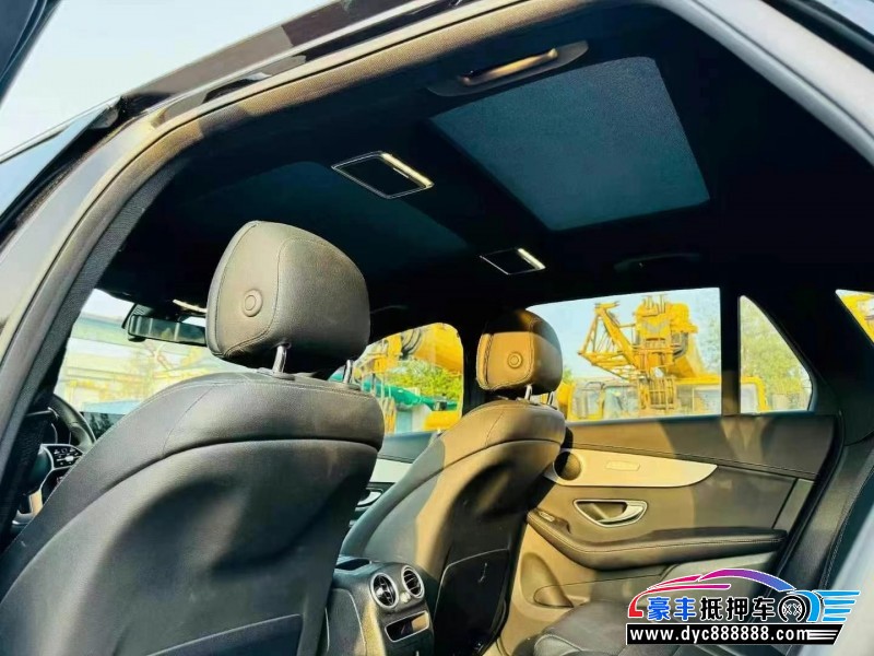 22年奔驰GLC轿车抵押车出售