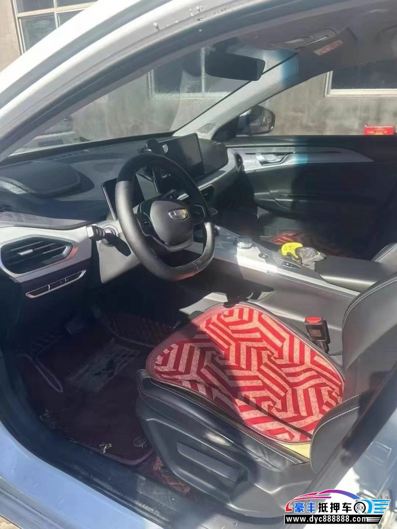 23年吉利几何轿车抵押车出售