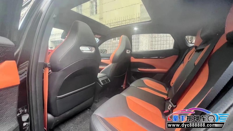 23年长安长安UNI轿车抵押车出售