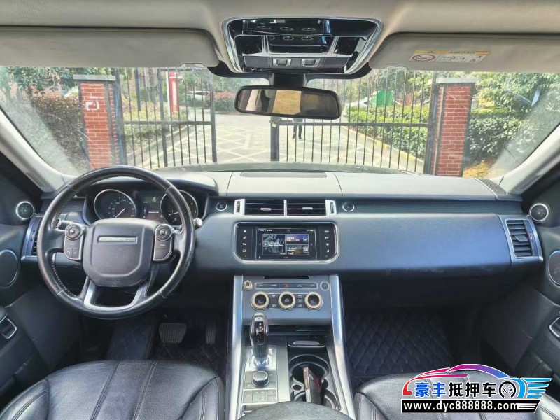 17年路虎揽胜运动轿车抵押车出售